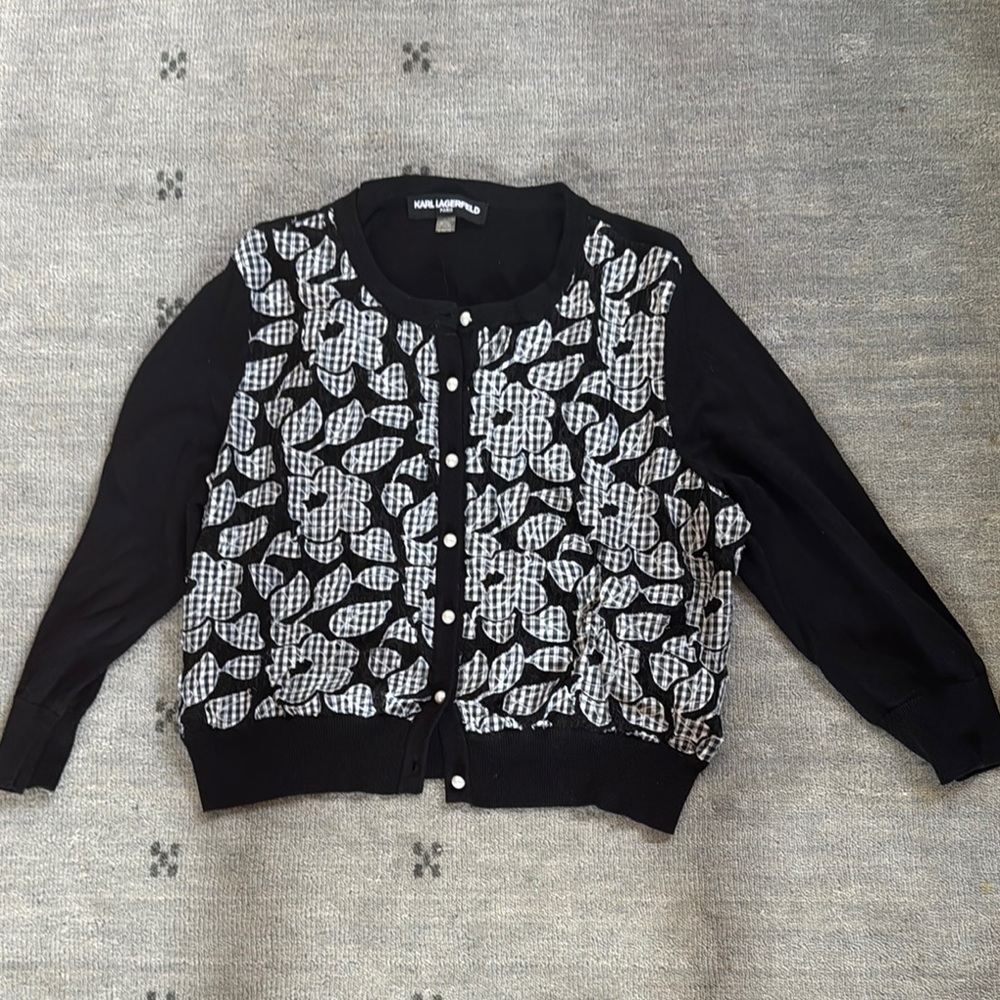 Karl Lagerfield Black and White Leaf Pattern Cardigan - XL
